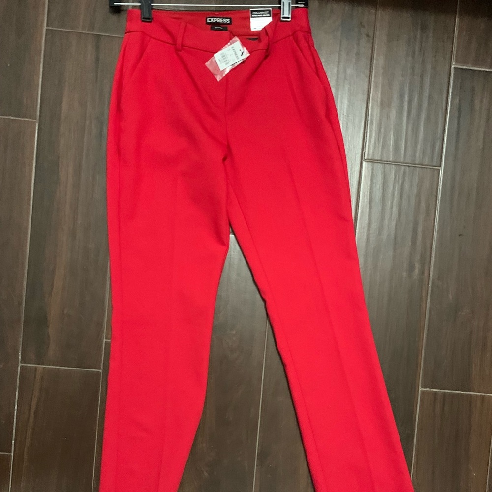 NWT Express columnist barely boot mid rise pant